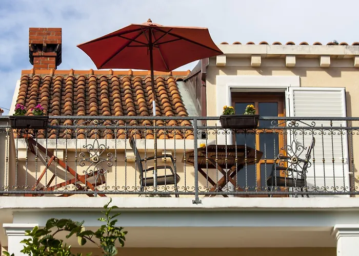 绿色公园公寓 公寓 *