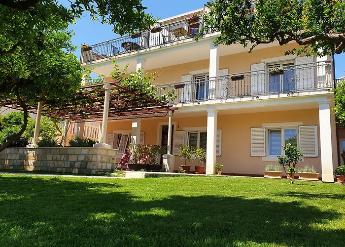 绿色公园公寓 * 杜布罗夫尼克